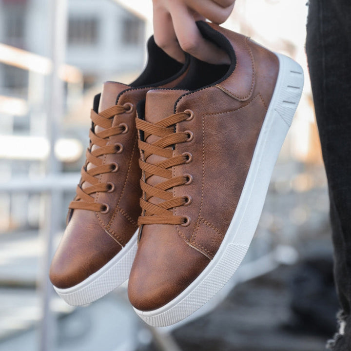 Lenz™ - Classic Leather Sneakers